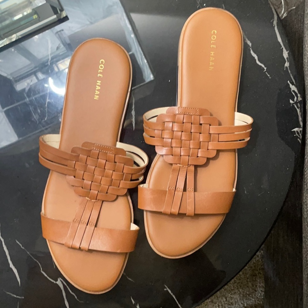 Cole Haan leather flats